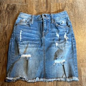 Womens Mossimo jean skirt size 26
